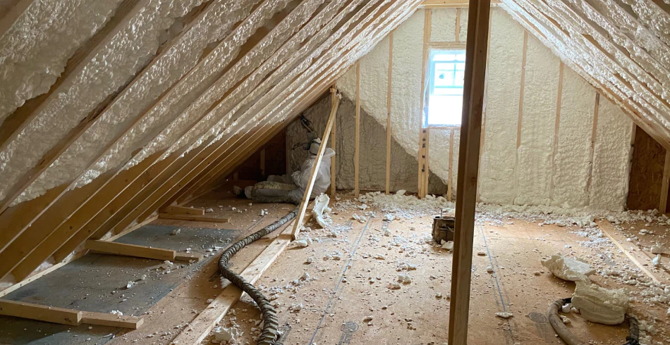 Spray Foam Insulation Spray Foam Insulation